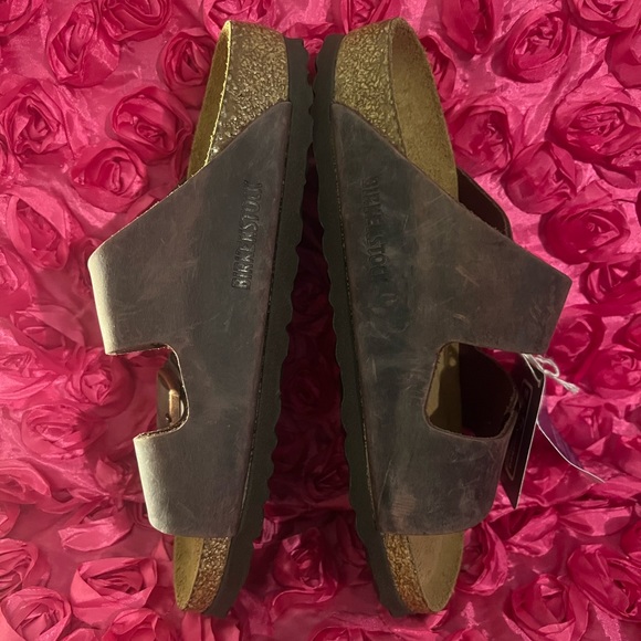 Arizona Oiled Leather Footbed Sandals - Picture 4 of 7